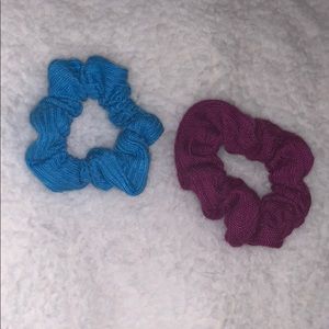 purple and blue scrunchie set! like new.
